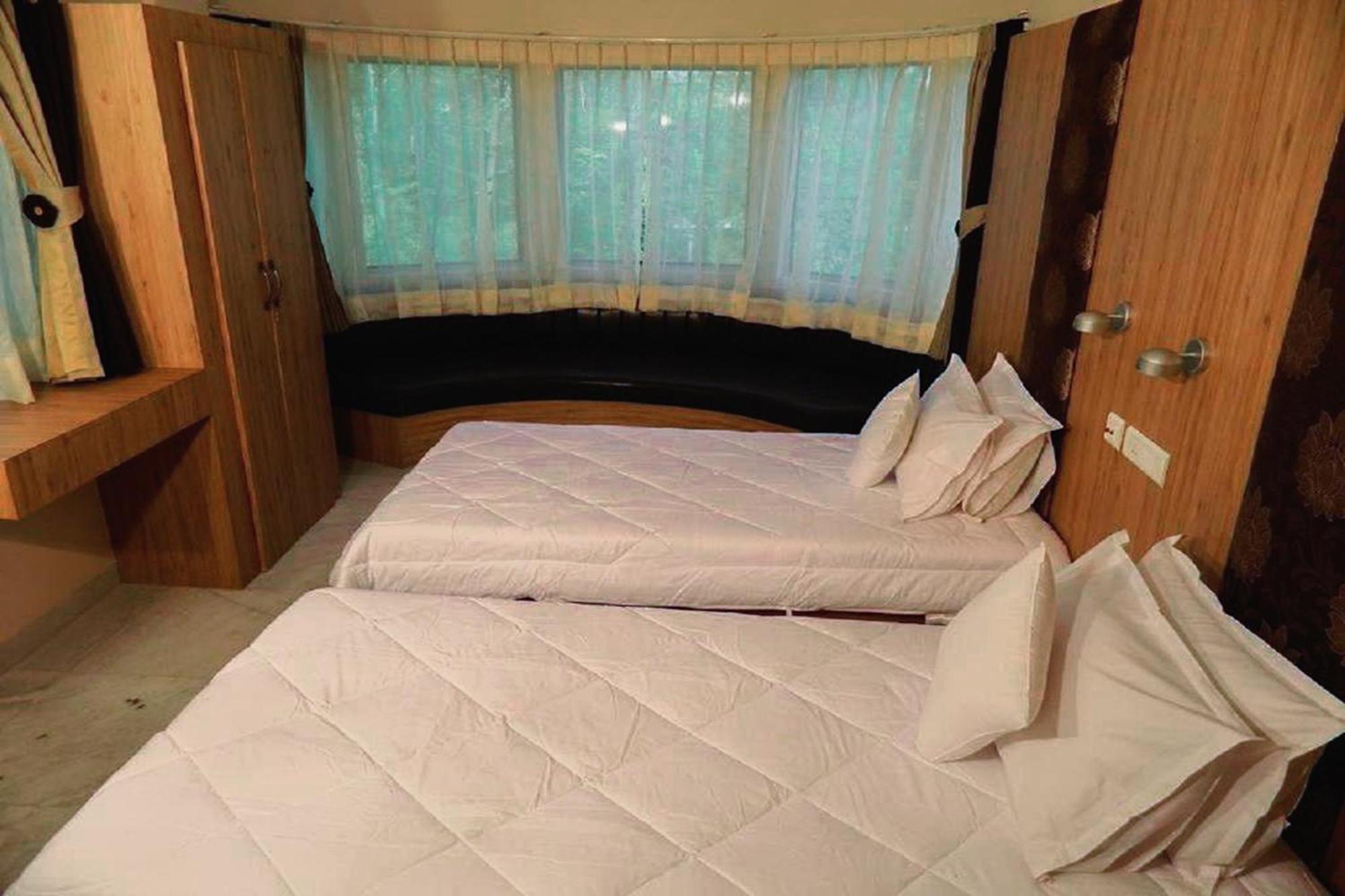 The Kei Inn & Suites Hotel Near Salt Lake โกลกาตา ภายนอก รูปภาพ