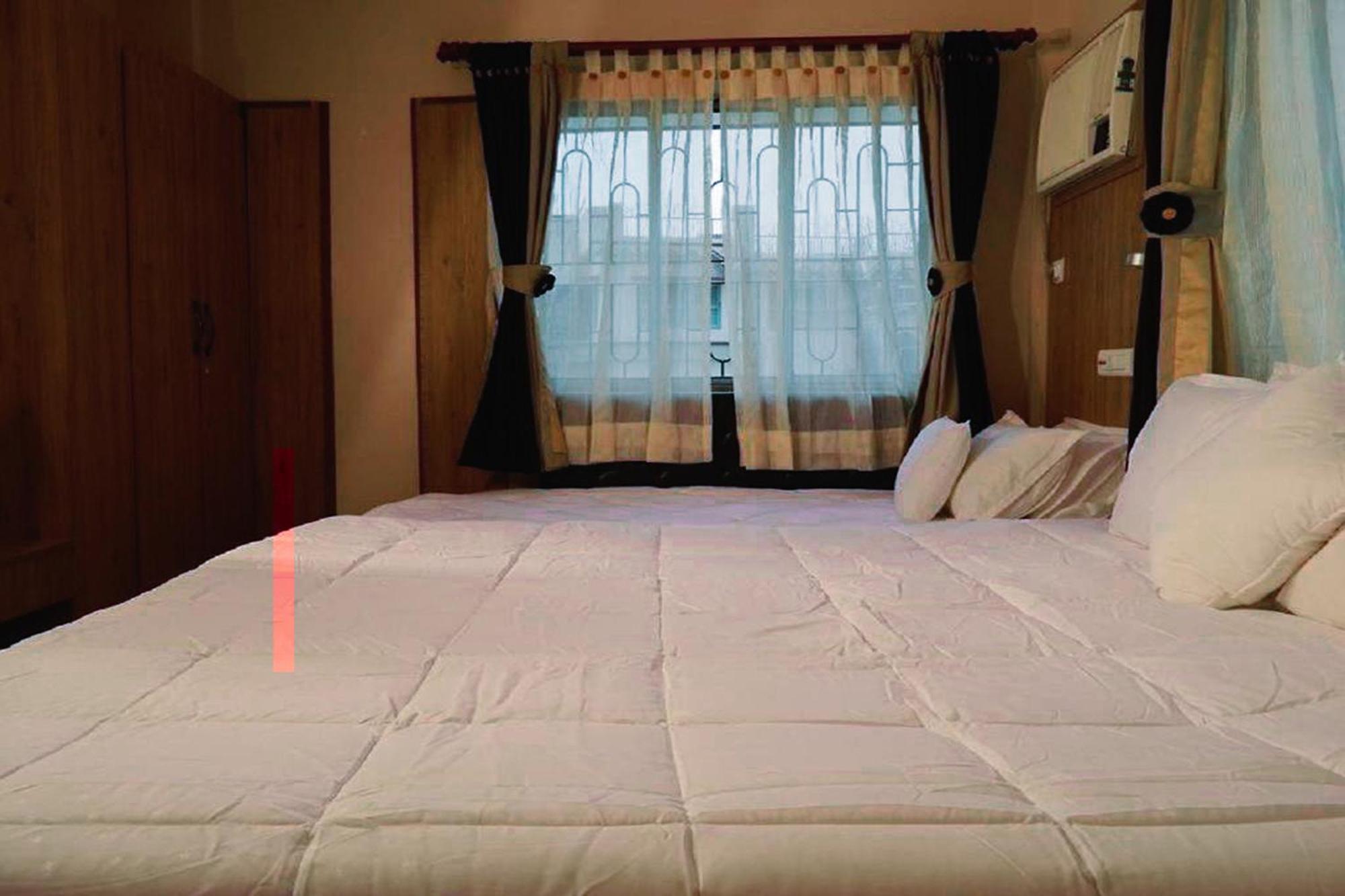 The Kei Inn & Suites Hotel Near Salt Lake โกลกาตา ภายนอก รูปภาพ