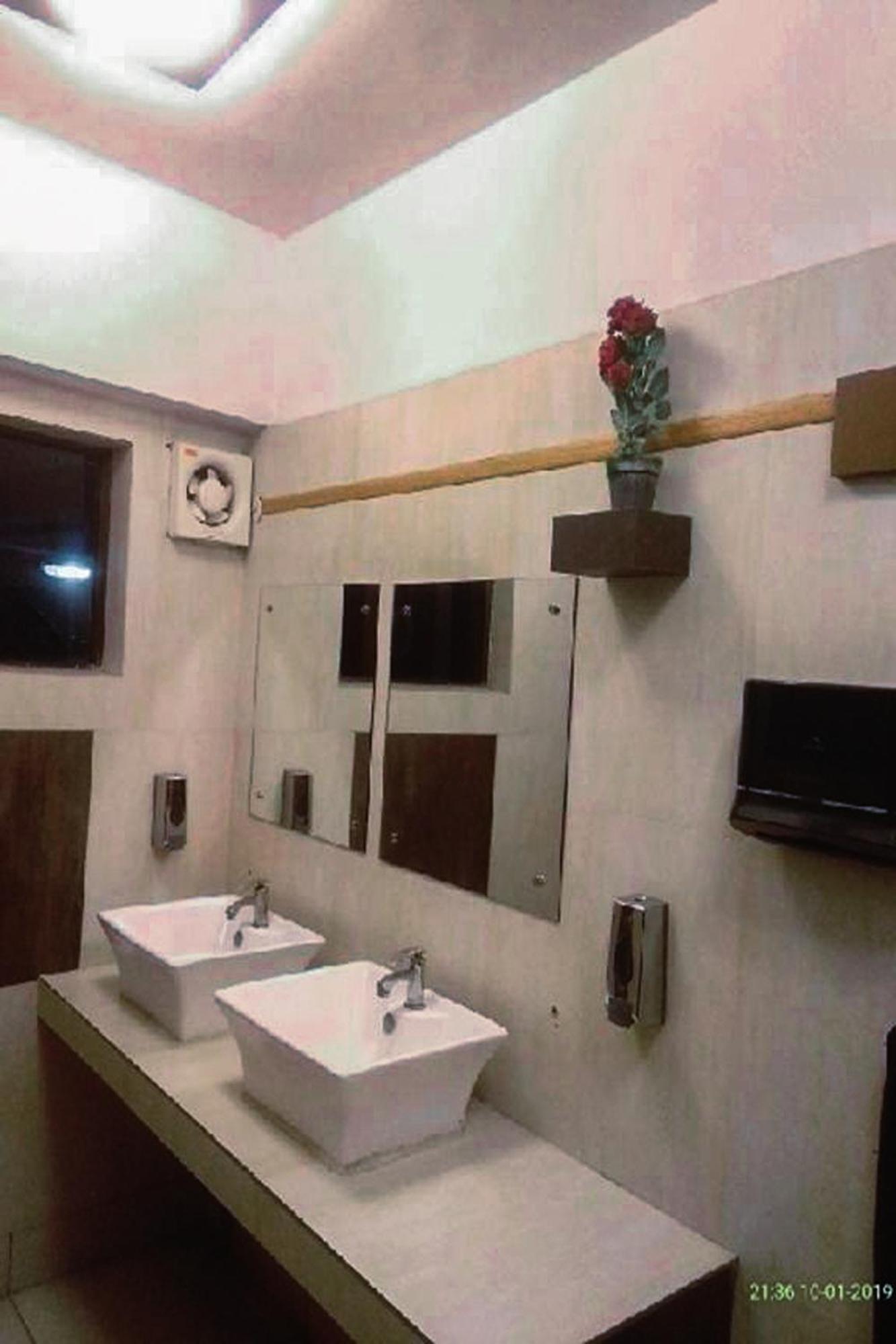 The Kei Inn & Suites Hotel Near Salt Lake โกลกาตา ภายนอก รูปภาพ